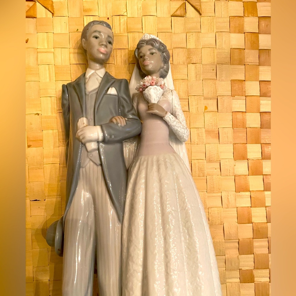 Llardro Black Legacy collection Great wedding. Signed